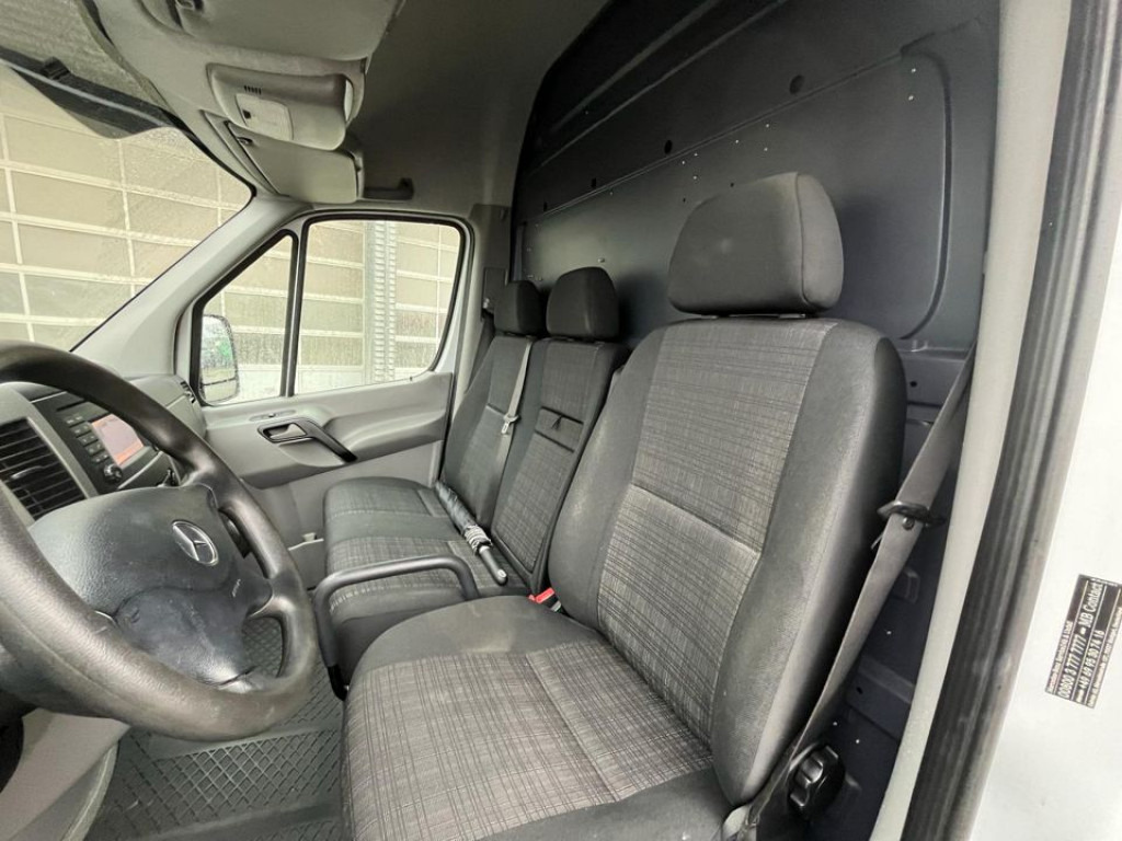 MERCEDES-BENZ Sprinter 316 CDI Kasten - Furgon: slika 4 MERCEDES-BENZ Sprinter 316 CDI Kasten - Furgon: slika 4