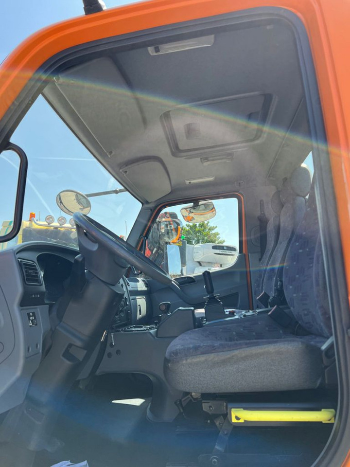 MERCEDES-BENZ Unimog U20 2-Achs Allradkipper Kran Palfinger Kran - Istovarivač, Kamion sa dizalicom: slika 4 MERCEDES-BENZ Unimog U20 2-Achs Allradkipper Kran Palfinger Kran - Istovarivač, Kamion sa dizalicom: slika 4