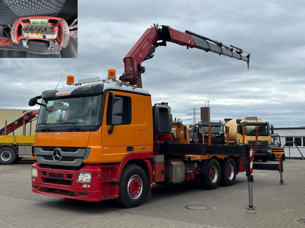 Mercedes-Benz Actros 2646 L 6x4 Pritsche Kran Fassi 450 45m/t Mercedes-Benz Actros 2646 L 6x4 Pritsche Kran Fassi 450 45m/t - Kamion sa dizalicom, Kamion sa tovarnim sandukom: slika 1 Mercedes-Benz Actros 2646 L 6x4 Pritsche Kran Fassi 450 45m/t Mercedes-Benz Actros 2646 L 6x4 Pritsche Kran Fassi 450 45m/t - Kamion sa dizalicom, Kamion sa tovarnim sandukom: slika 1