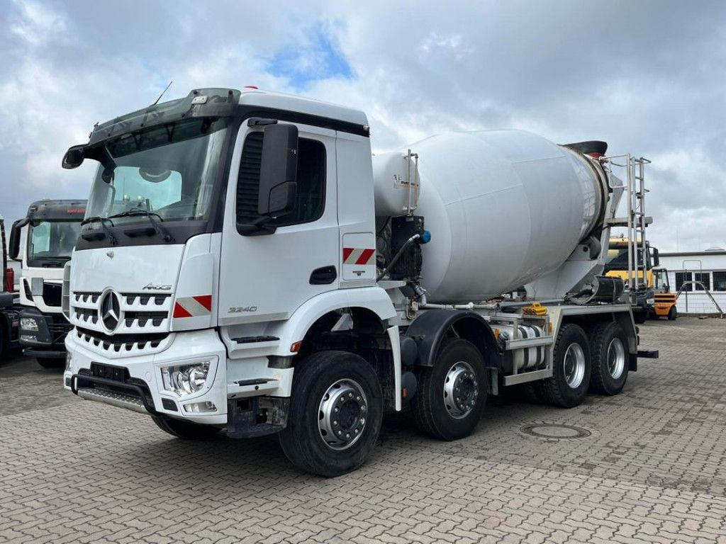 Mercedes-Benz Arocs 3240 B 8x4 Betonmischer Deutsch Top AP Ach - Mikser za beton: slika 1 Mercedes-Benz Arocs 3240 B 8x4 Betonmischer Deutsch Top AP Ach - Mikser za beton: slika 1