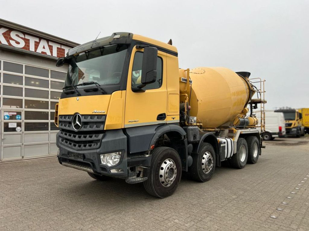 Mercedes-Benz Arocs 3240 B 8x4 Betonmischer Deutsch Top Liebhe - Mikser za beton: slika 1 Mercedes-Benz Arocs 3240 B 8x4 Betonmischer Deutsch Top Liebhe - Mikser za beton: slika 1