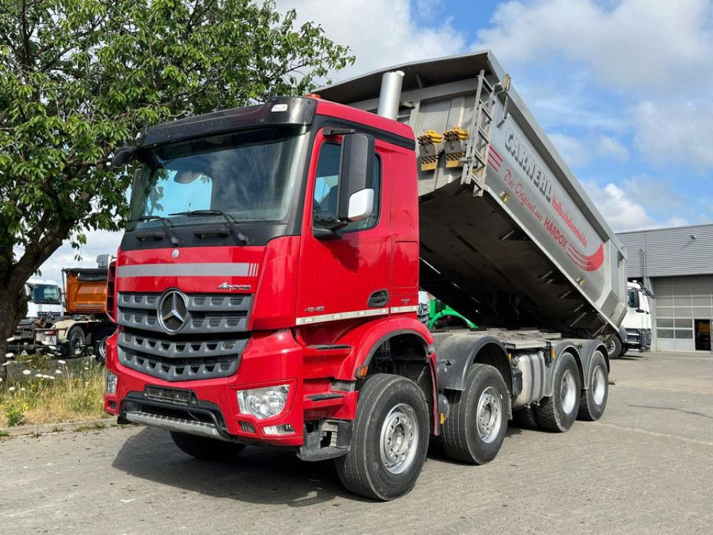 Mercedes-Benz Arocs 4145 8x4 4 Achs Muldenkipper Carnehl Halfp - Istovarivač: slika 1 Mercedes-Benz Arocs 4145 8x4 4 Achs Muldenkipper Carnehl Halfp - Istovarivač: slika 1