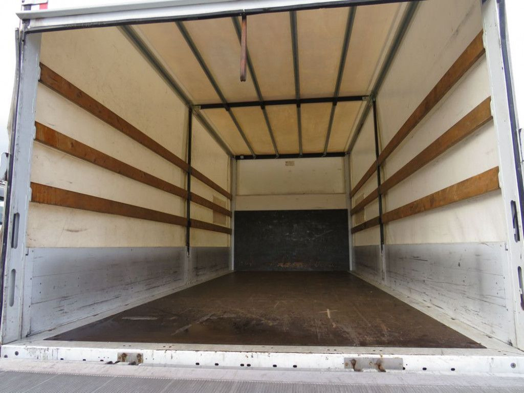 Mercedes-Benz Atego 818 L Pritsche LBW LBW 1 to AHK+Luftans - Dostavno vozilo sa ceradom: slika 4 Mercedes-Benz Atego 818 L Pritsche LBW LBW 1 to AHK+Luftans - Dostavno vozilo sa ceradom: slika 4