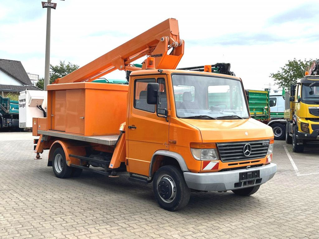 Mercedes-Benz Vario 612 D Hubarbeitsbühne Arbeitshöhe 18m Mercedes-Benz Vario 612 D Hubarbeitsbühne Arbeitshöhe 18m - Vazdušna platforma montirana na kamion, Dostavno vozilo: slika 2 Mercedes-Benz Vario 612 D Hubarbeitsbühne Arbeitshöhe 18m Mercedes-Benz Vario 612 D Hubarbeitsbühne Arbeitshöhe 18m - Vazdušna platforma montirana na kamion, Dostavno vozilo: slika 2