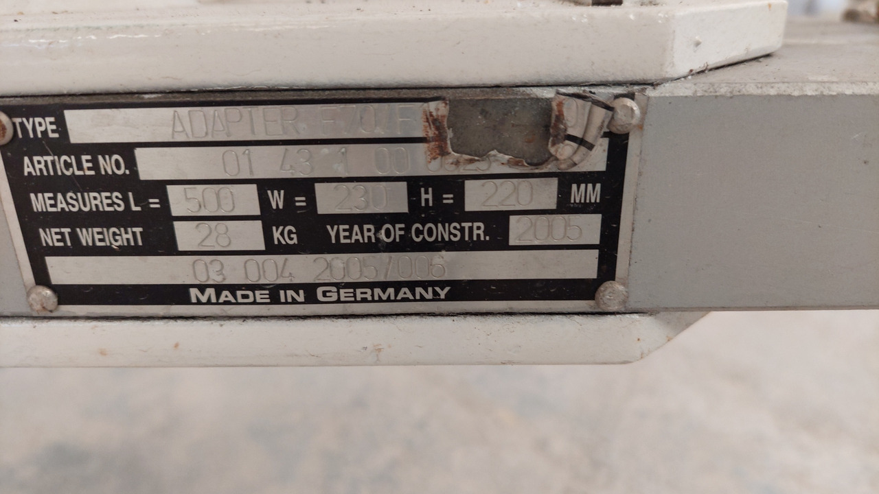 Towbar FSST F70/F100 Fladung - Aerodromska oprema: slika 2 Towbar FSST F70/F100 Fladung - Aerodromska oprema: slika 2