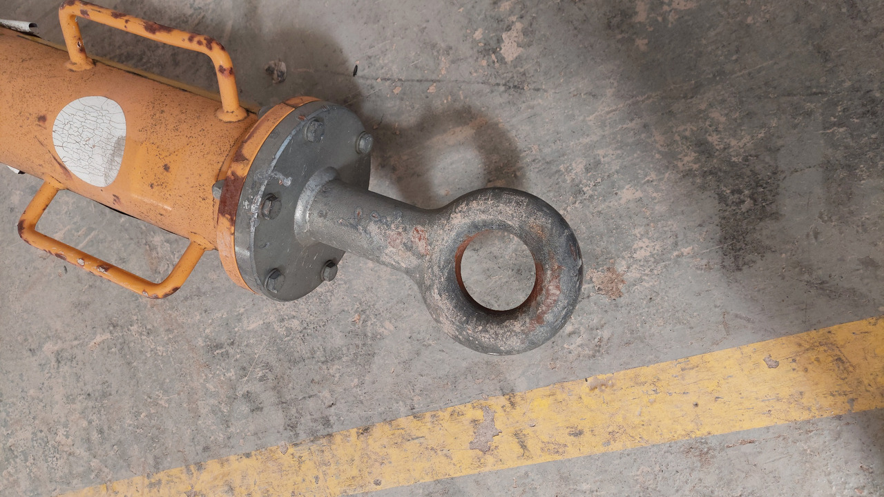 Towbar J-TOW170 JMS - Aerodromska oprema: slika 3 Towbar J-TOW170 JMS - Aerodromska oprema: slika 3