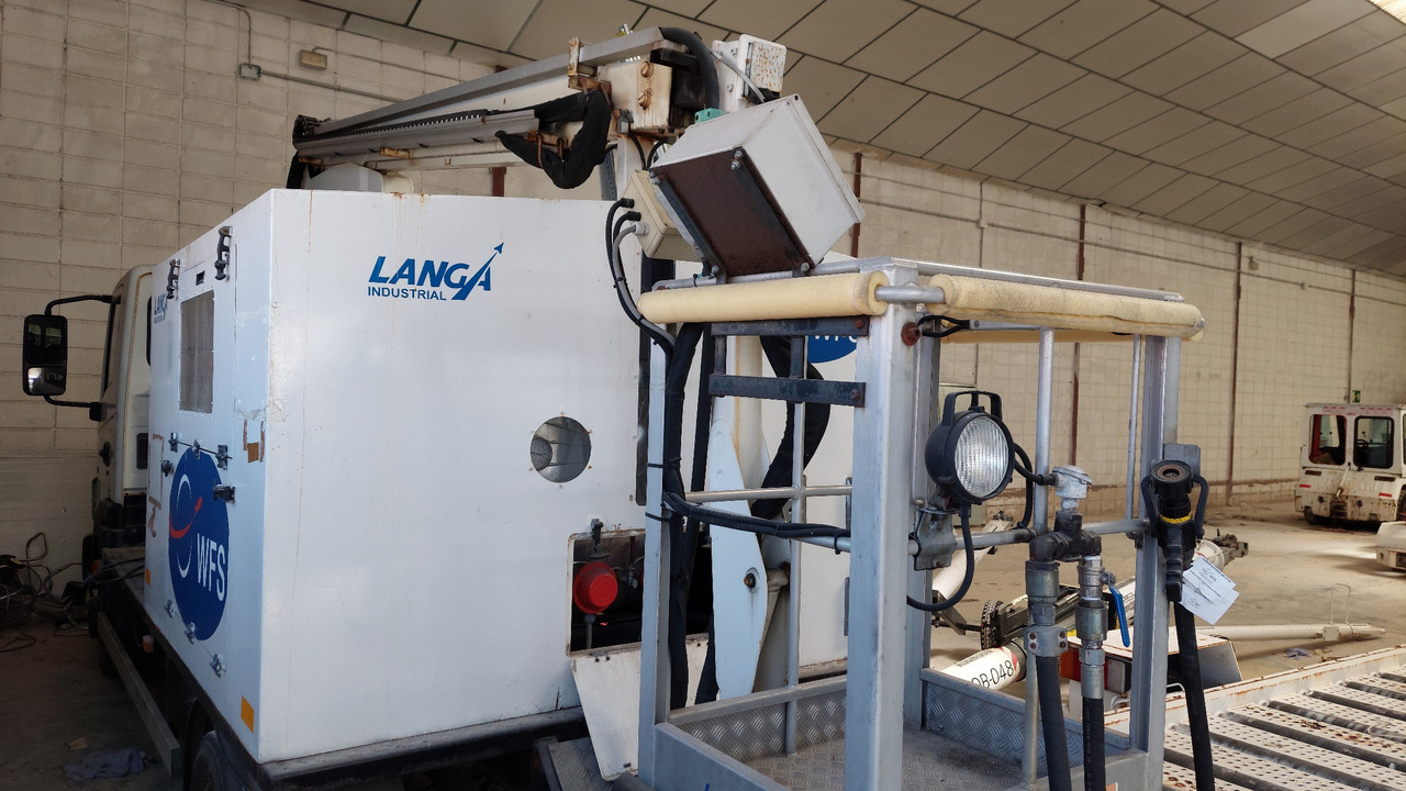 CDII/1000/GT12 Langa deicer - Odleđivač aviona: slika 4 CDII/1000/GT12 Langa deicer - Odleđivač aviona: slika 4