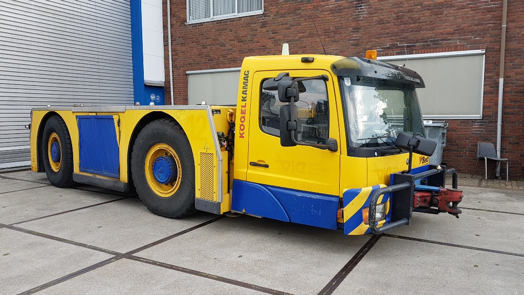 Pushback Kamag Towbear - Aerodromski traktor: slika 1 Pushback Kamag Towbear - Aerodromski traktor: slika 1