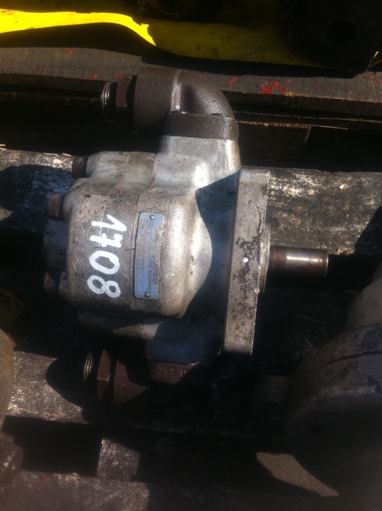 SPERRY VICKERS GMC4-25-F4F-11 - Hidraulični motor za Građevinska mašina: slika 1 SPERRY VICKERS GMC4-25-F4F-11 - Hidraulični motor za Građevinska mašina: slika 1