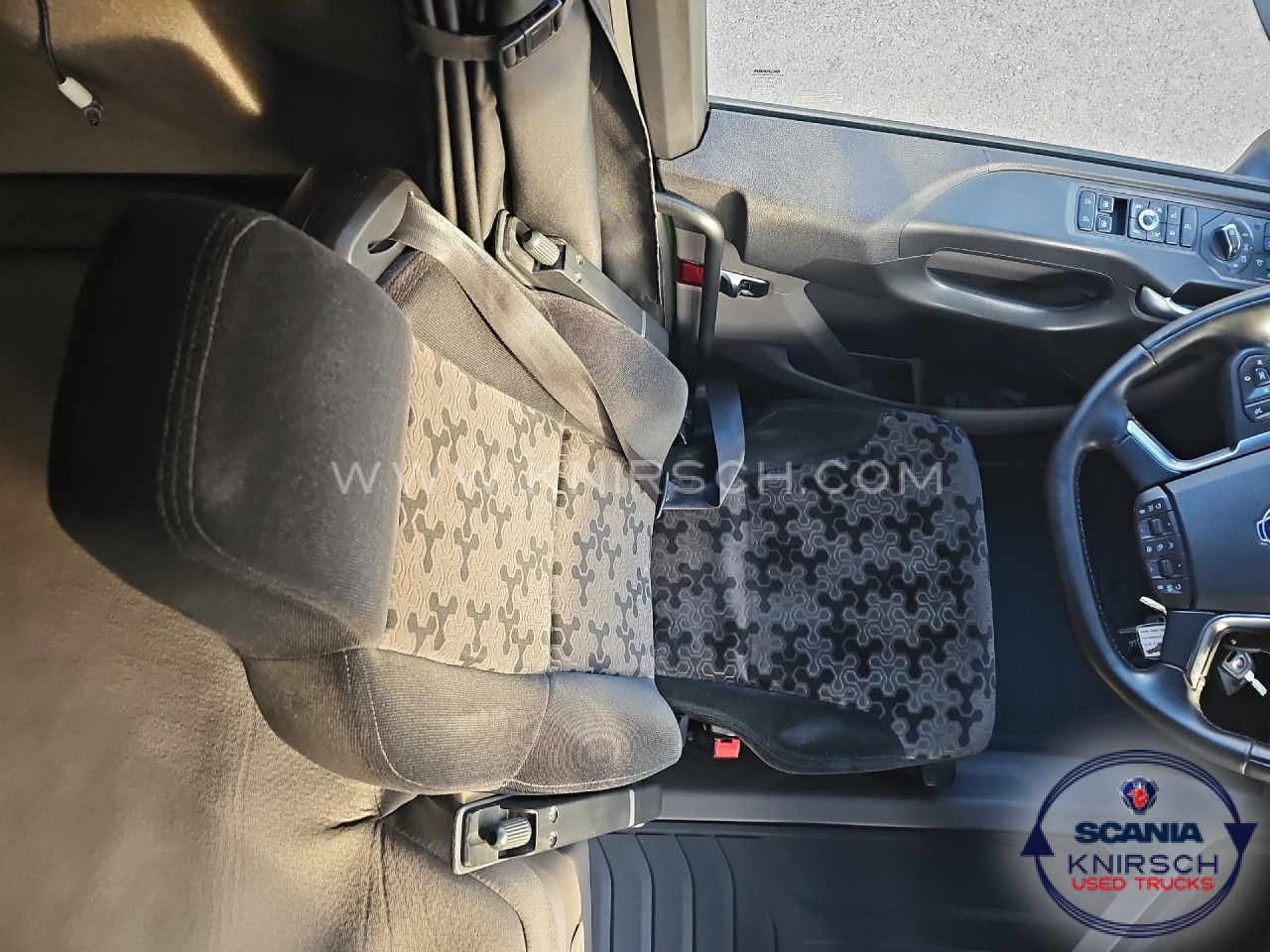 SCANIA R 450 A4x2LA Retarder Standklima - Tegljač: slika 4 SCANIA R 450 A4x2LA Retarder Standklima - Tegljač: slika 4