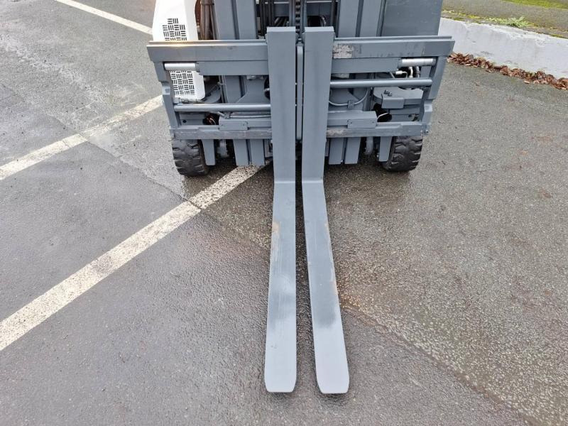 Viljuškar sa 4 strane Amlift AGILIFT 25-12-49: slika 14 Viljuškar sa 4 strane Amlift AGILIFT 25-12-49: slika 14