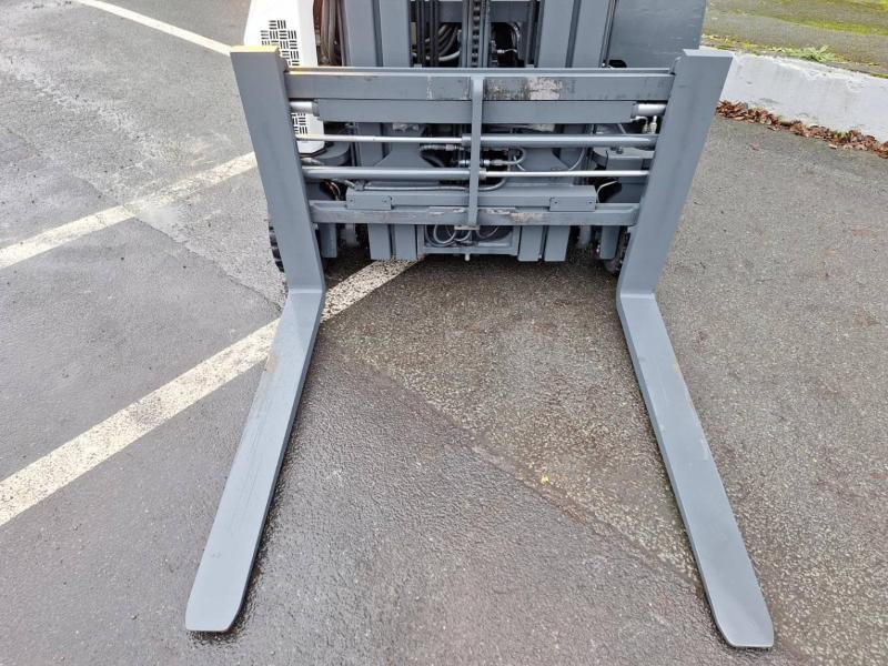 Viljuškar sa 4 strane Amlift AGILIFT 25-12-49: slika 13 Viljuškar sa 4 strane Amlift AGILIFT 25-12-49: slika 13