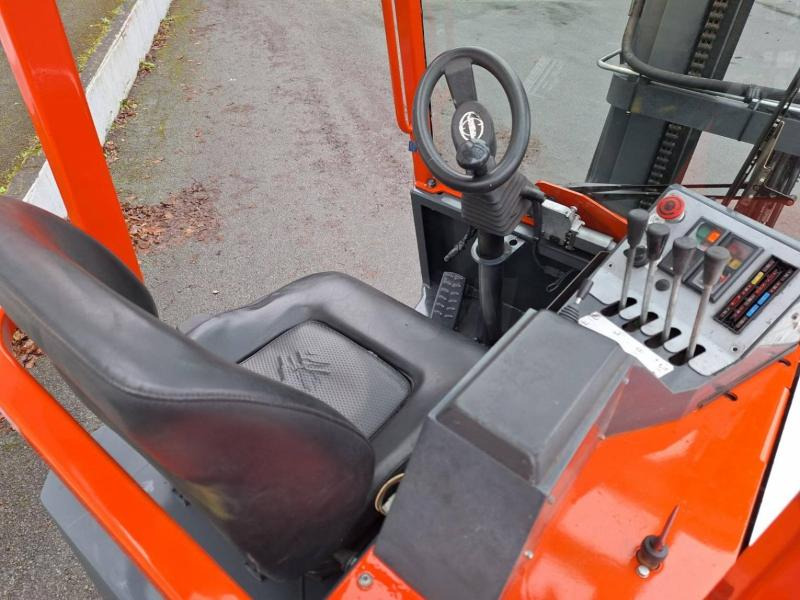 Viljuškar sa 4 strane Amlift AGILIFT 25-12-49: slika 16 Viljuškar sa 4 strane Amlift AGILIFT 25-12-49: slika 16