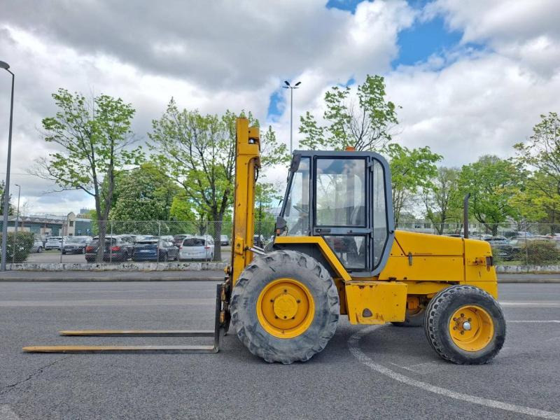 Jcb 930-2 - Terenski viljuškar: slika 4 Jcb 930-2 - Terenski viljuškar: slika 4