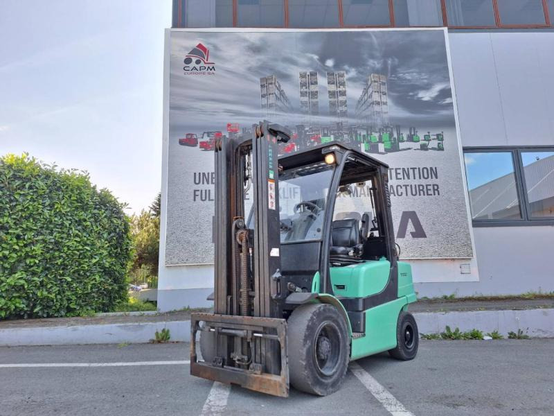 Yale GLP30VX - Gasni viljuškar: slika 1 Yale GLP30VX - Gasni viljuškar: slika 1