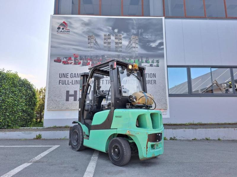 Yale GLP30VX - Gasni viljuškar: slika 4 Yale GLP30VX - Gasni viljuškar: slika 4