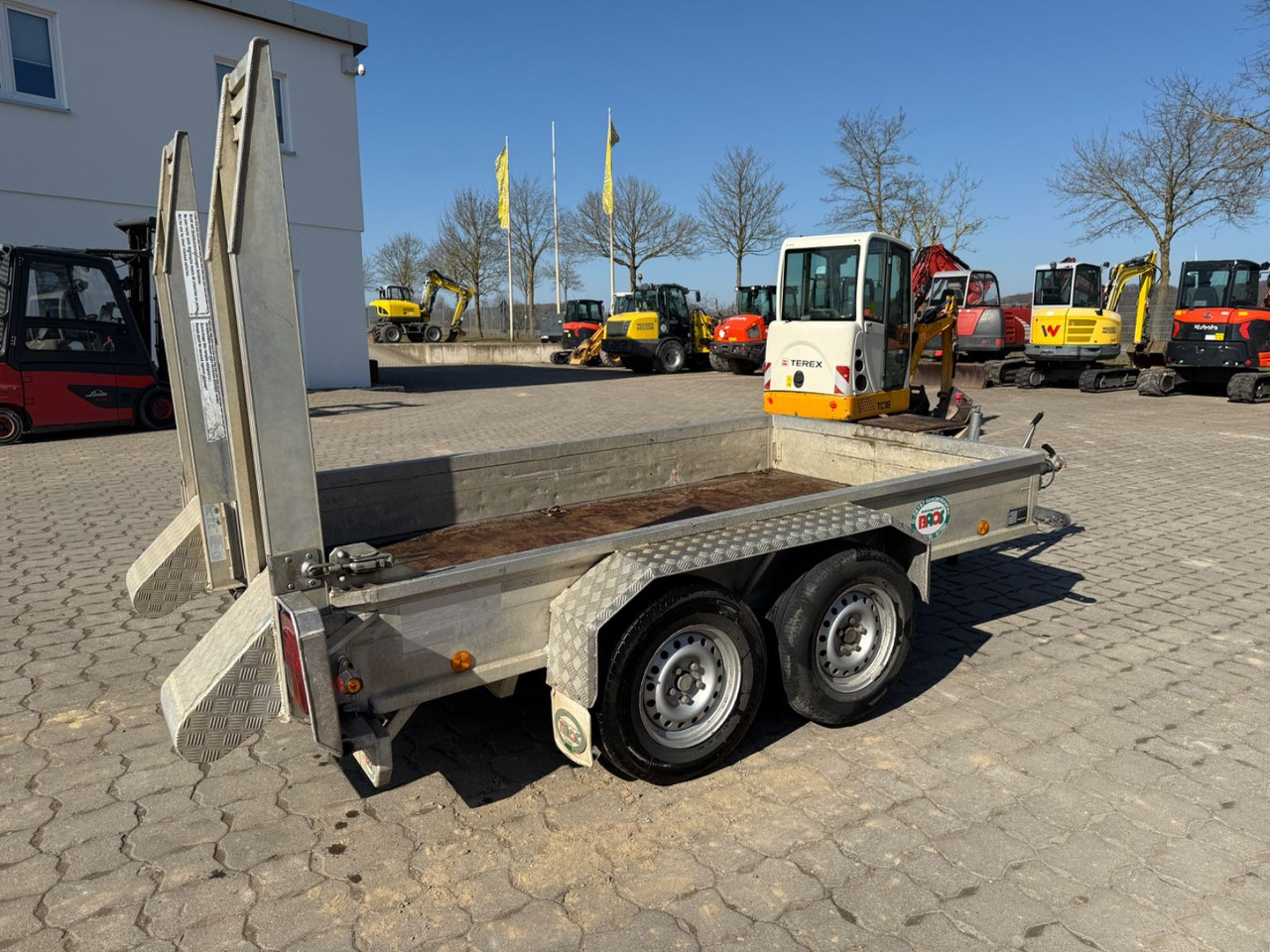 BAOS M303116, Baumaschinen Transportanhänger 3 t - Niska prikolica za prevoz: slika 2 BAOS M303116, Baumaschinen Transportanhänger 3 t - Niska prikolica za prevoz: slika 2
