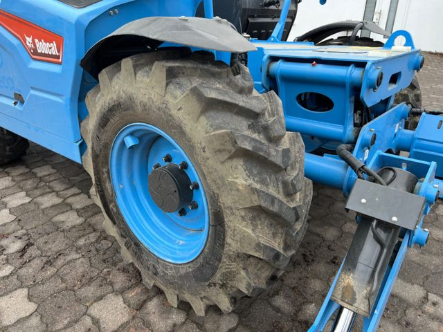 Utovarivač točkaš Bobcat T 40.180 SLPRC, Bj 21/22, 50 BH, Schaufel Gabel: slika 6 Utovarivač točkaš Bobcat T 40.180 SLPRC, Bj 21/22, 50 BH, Schaufel Gabel: slika 6