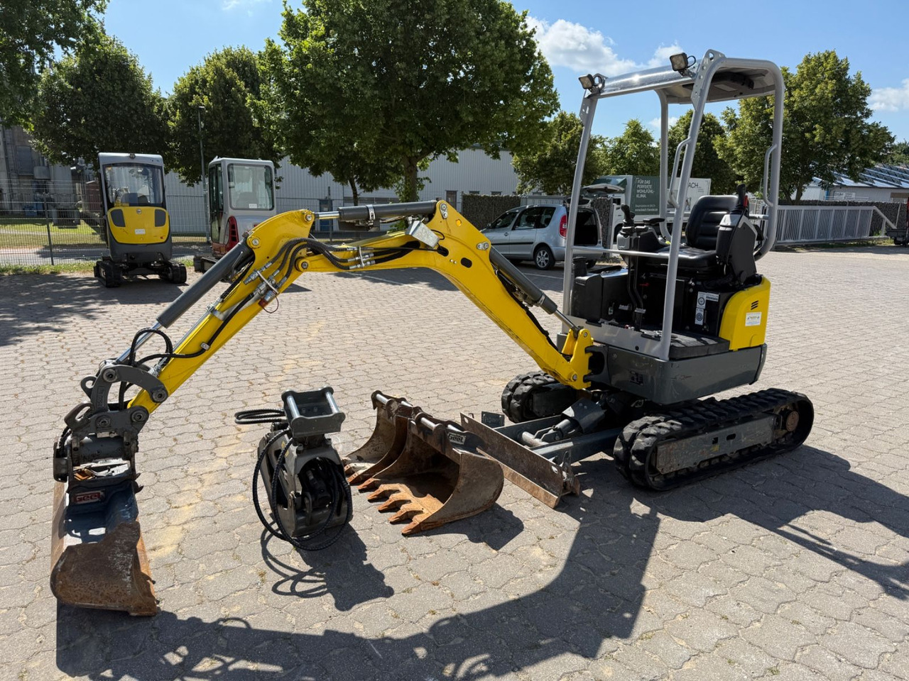 Wacker EZ 17, Bj 21, 820 BH, Tilt, hydr. SW, 3 Löffel - Mini bager: slika 1 Wacker EZ 17, Bj 21, 820 BH, Tilt, hydr. SW, 3 Löffel - Mini bager: slika 1