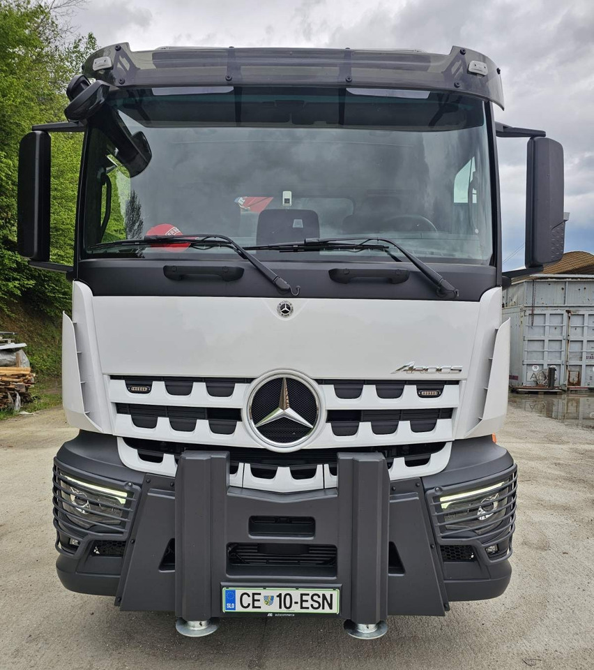 MERCEDES-BENZ Hiab Palfinger Fassi F545-6 JIB-6 - Istovarivač: slika 4 MERCEDES-BENZ Hiab Palfinger Fassi F545-6 JIB-6 - Istovarivač: slika 4