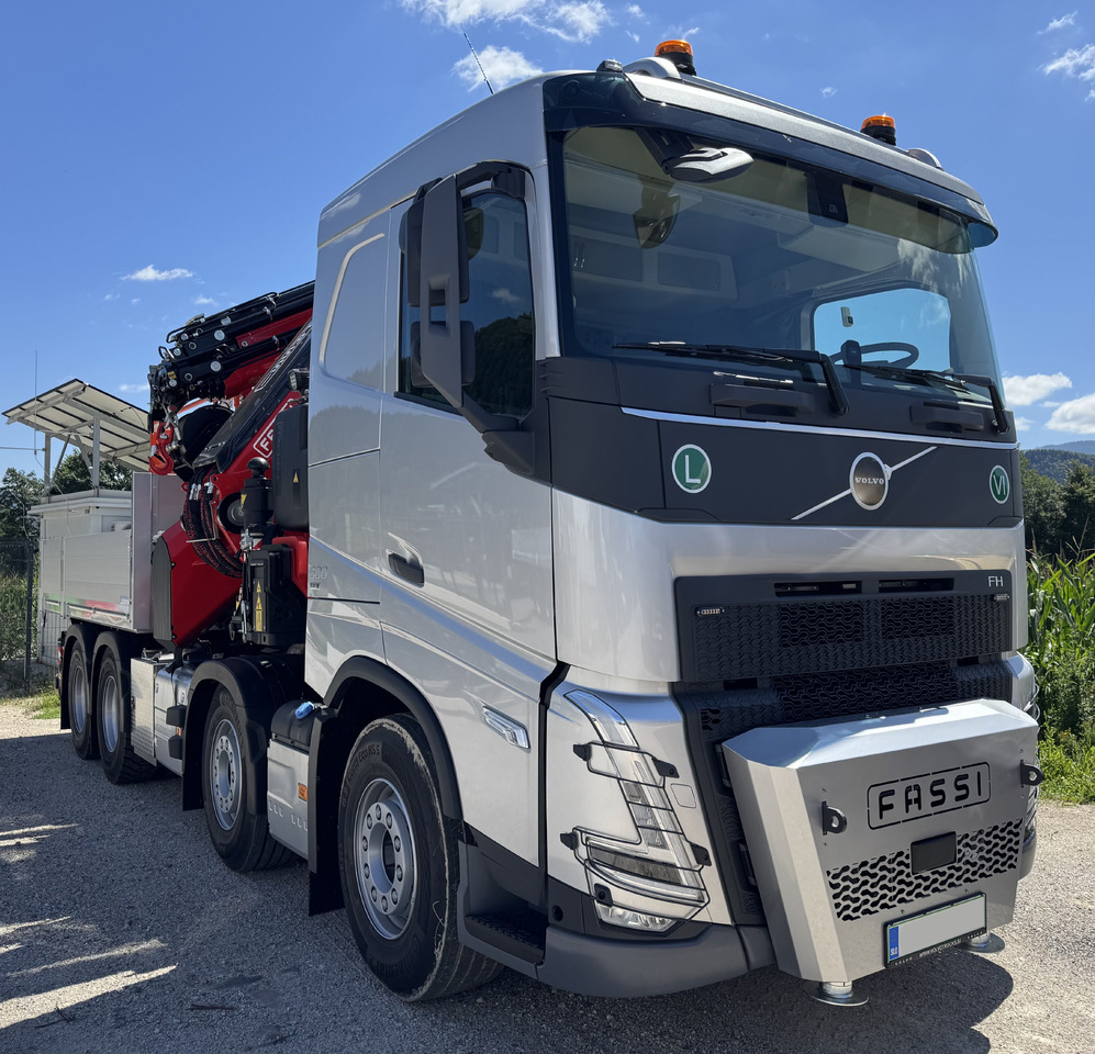VOLVO FH 500 Hiab Palfinger Fassi F1450-8 JIB-6 - Kamion sa dizalicom: slika 1 VOLVO FH 500 Hiab Palfinger Fassi F1450-8 JIB-6 - Kamion sa dizalicom: slika 1
