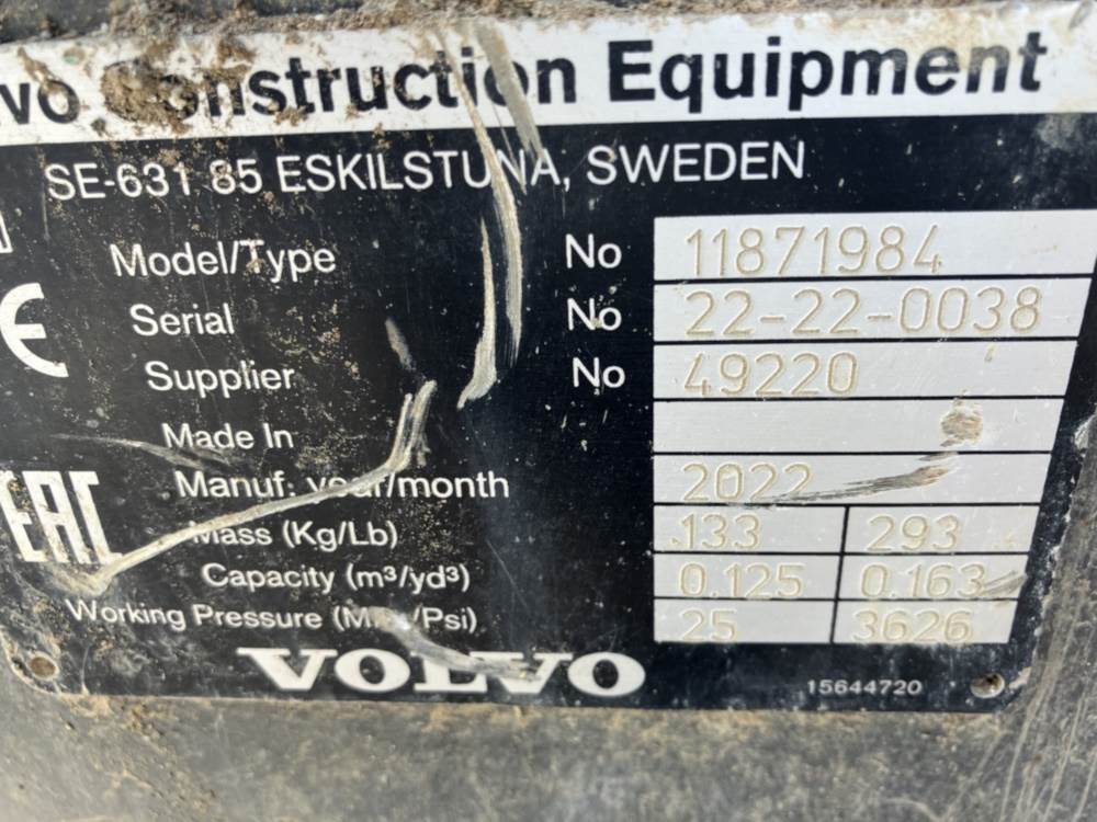 Volvo Böschungslöffel schwenkbar - Bager utovarivač: slika 5 Volvo Böschungslöffel schwenkbar - Bager utovarivač: slika 5