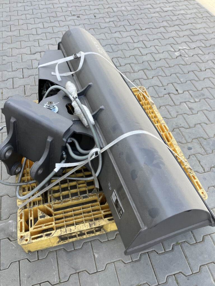Volvo Böschungslöffel schwenkbar - Festanbau - Bager utovarivač: slika 1 Volvo Böschungslöffel schwenkbar - Festanbau - Bager utovarivač: slika 1