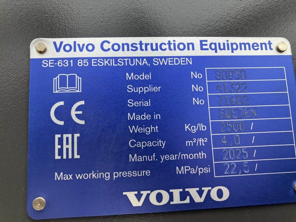 Volvo Holzgreifer mit Ausstoßer - Kuka: slika 5 Volvo Holzgreifer mit Ausstoßer - Kuka: slika 5