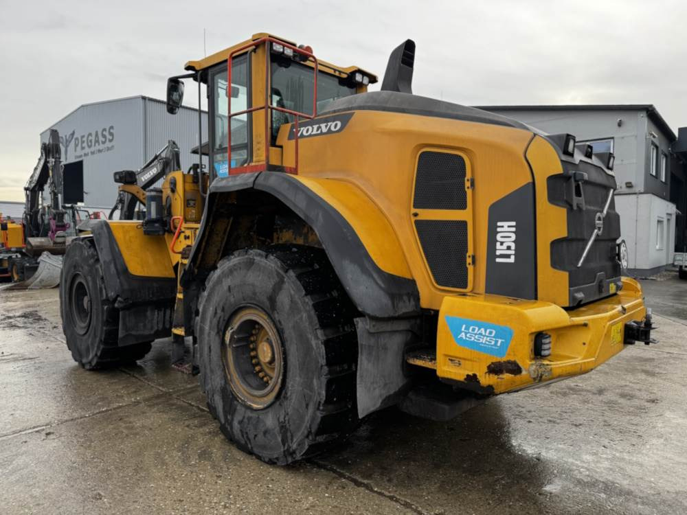 Volvo L150H - Utovarivač točkaš: slika 2 Volvo L150H - Utovarivač točkaš: slika 2