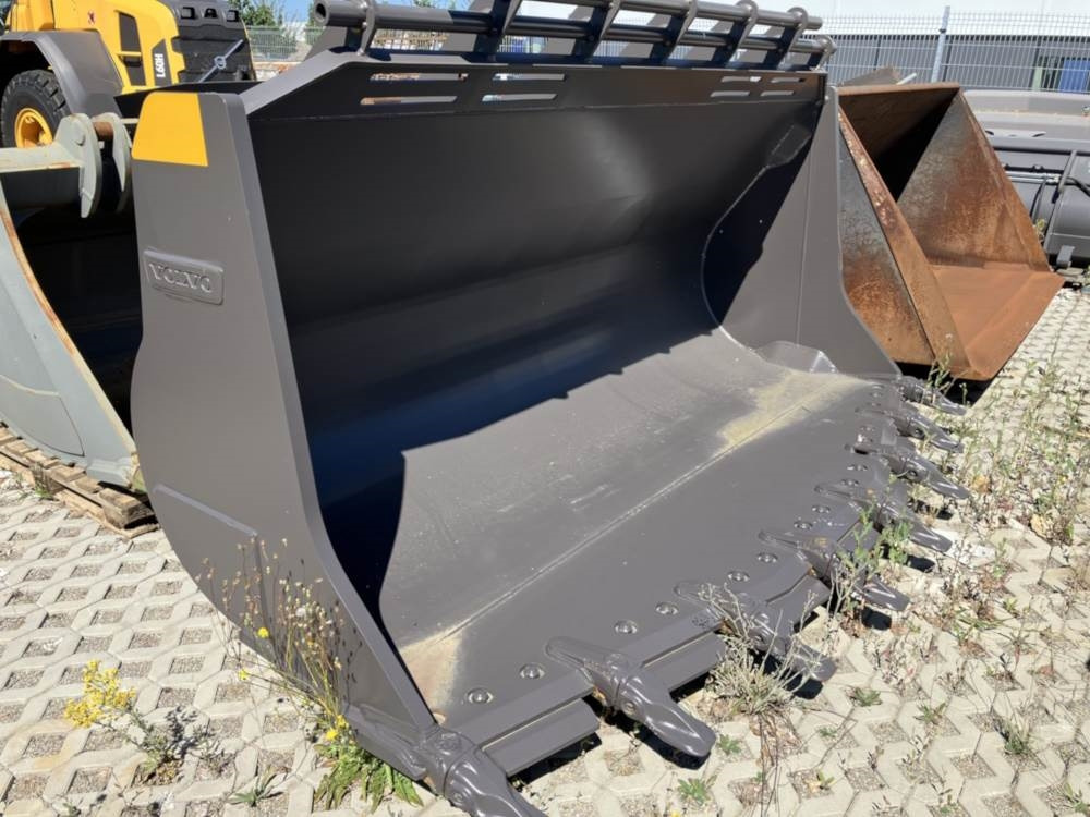 Volvo Schaufel mit Zähnen - Kašika: slika 1 Volvo Schaufel mit Zähnen - Kašika: slika 1