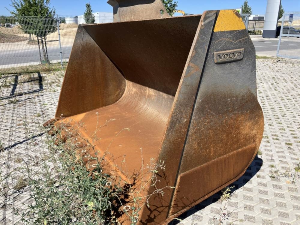 Volvo Schaufel mit Zähnen - Festanbau - Kašika: slika 4 Volvo Schaufel mit Zähnen - Festanbau - Kašika: slika 4