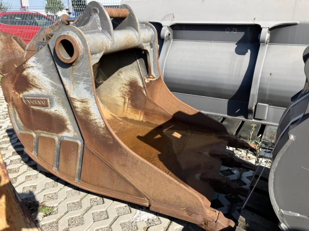 Volvo Tieflöffel mit Zähnen S60 - Bager utovarivač: slika 4 Volvo Tieflöffel mit Zähnen S60 - Bager utovarivač: slika 4
