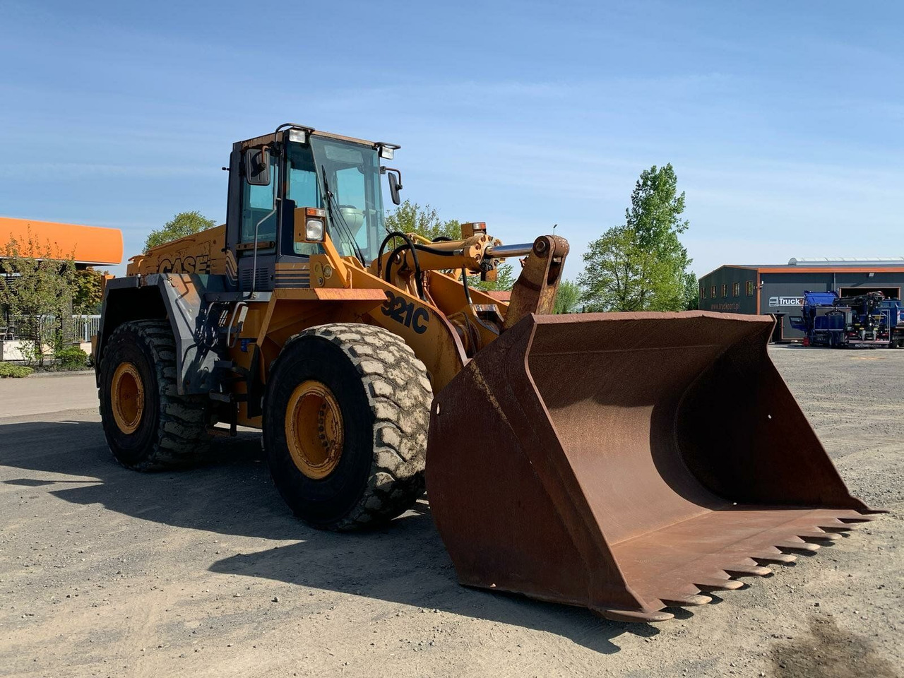 CASE 921C Radlader 25,5 Ton *Schaufel 4.1 m³ - Utovarivač točkaš: slika 4 CASE 921C Radlader 25,5 Ton *Schaufel 4.1 m³ - Utovarivač točkaš: slika 4