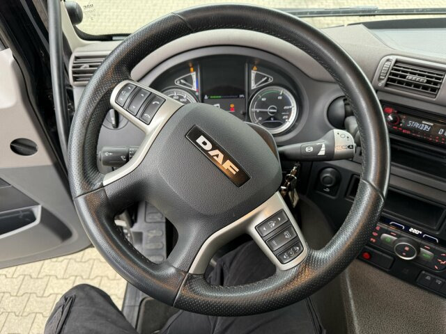 Kamion sa dizalicom DAF CF 450 FAN 6x2 Pritsche mit Kran HIAB 188 E-6: slika 15