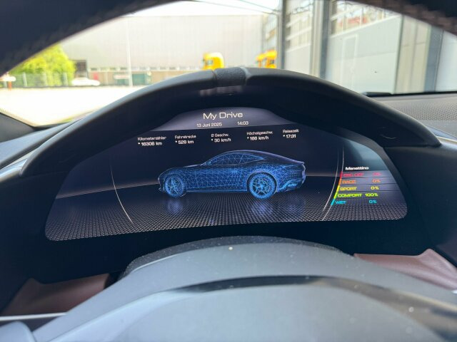 Ferrari Roma Coupe Schwarz - Automobil: slika 2 Ferrari Roma Coupe Schwarz - Automobil: slika 2