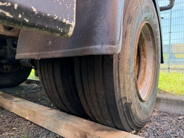 Hüffermann HSD181D Tankanhänger für nicht GGVS Güter - Prikolica cisterna: slika 5 Hüffermann HSD181D Tankanhänger für nicht GGVS Güter - Prikolica cisterna: slika 5