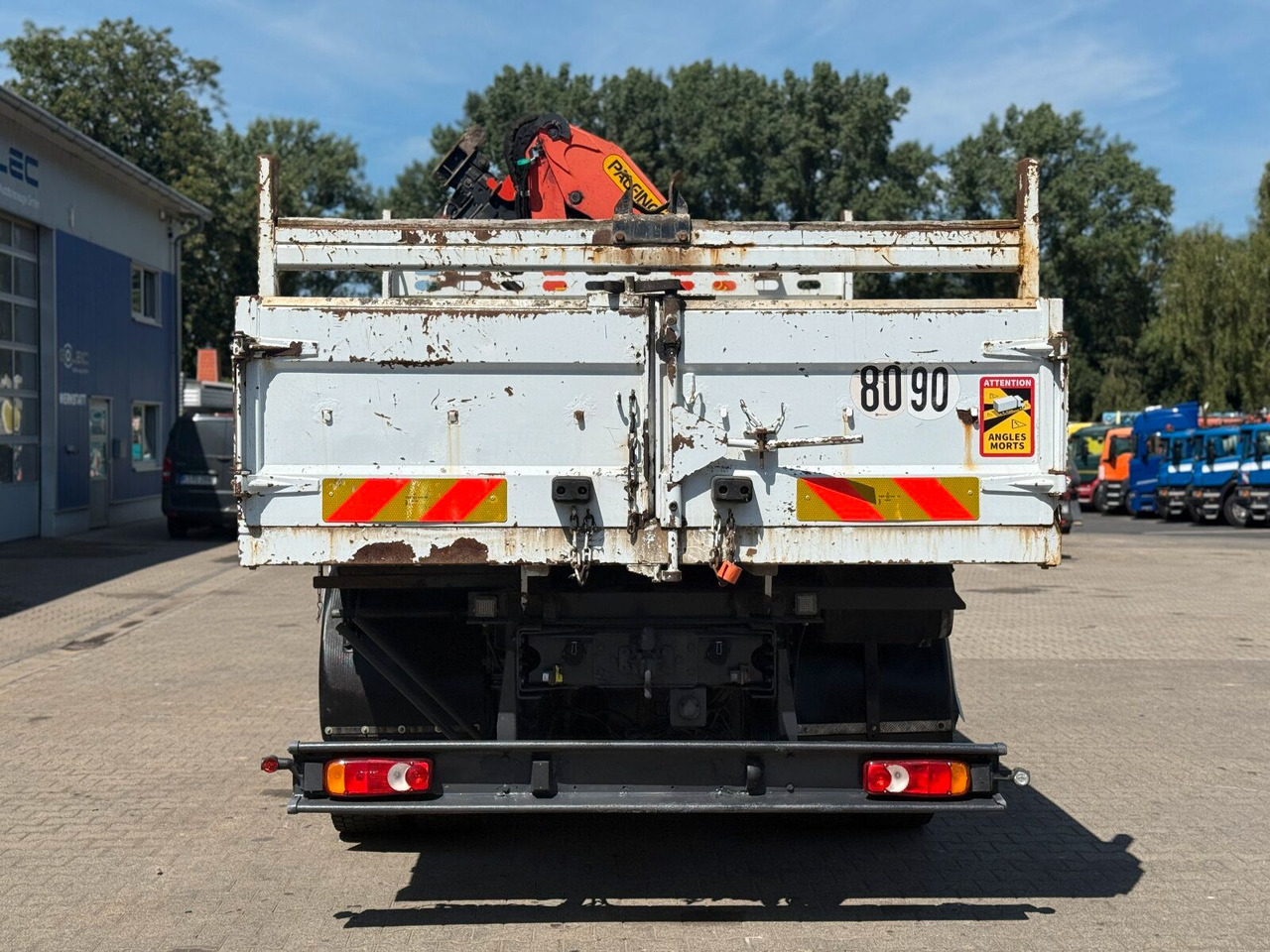 Iveco ML180E 4x2 DOKA Euro 5 Kipper Kran PK16001K-B - Istovarivač, Kamion sa dizalicom: slika 4 Iveco ML180E 4x2 DOKA Euro 5 Kipper Kran PK16001K-B - Istovarivač, Kamion sa dizalicom: slika 4