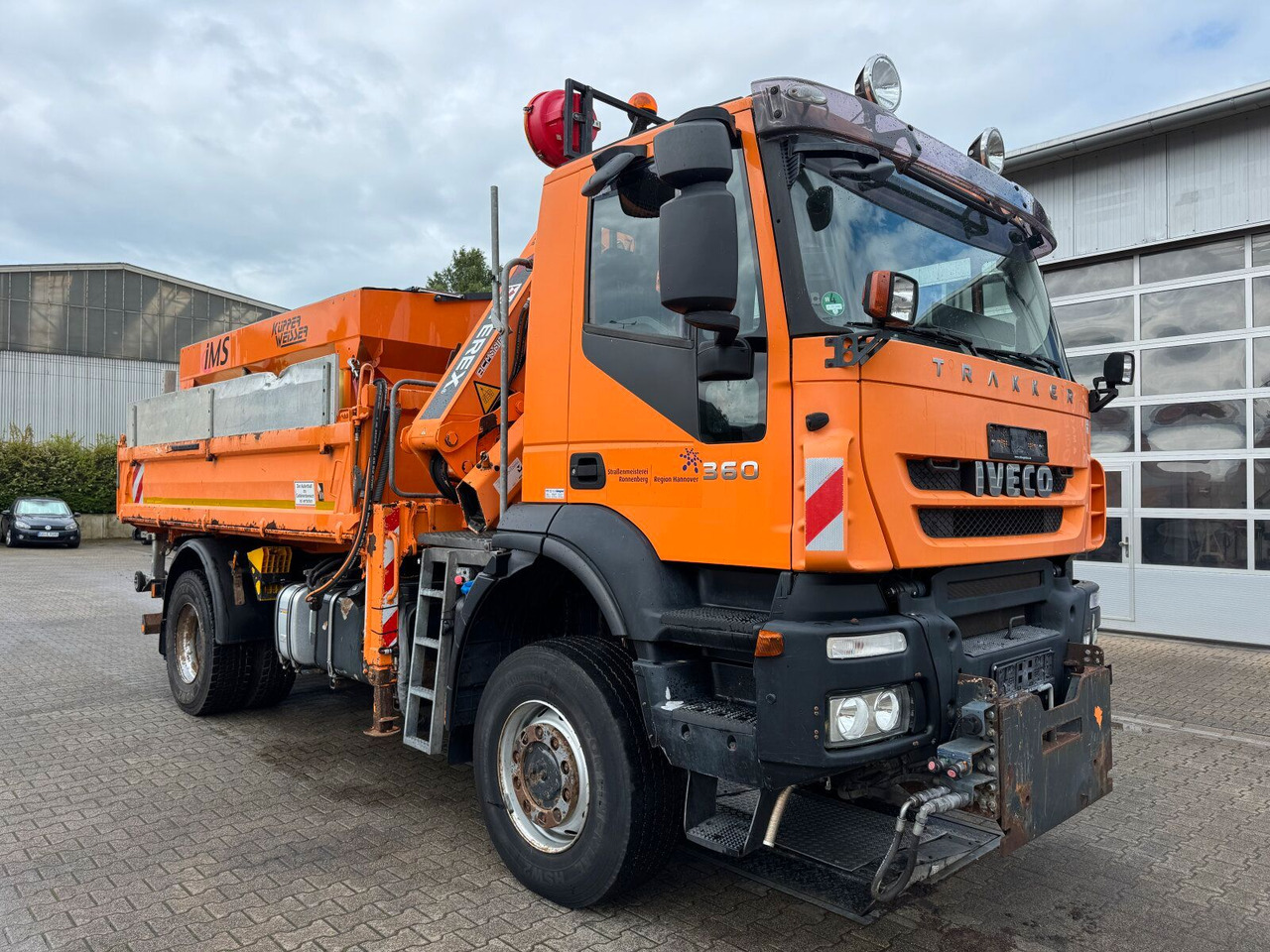 Iveco TRAKKER Kipper Kran TEREX 85.2 Winterdienst - Istovarivač, Kamion sa dizalicom: slika 1 Iveco TRAKKER Kipper Kran TEREX 85.2 Winterdienst - Istovarivač, Kamion sa dizalicom: slika 1