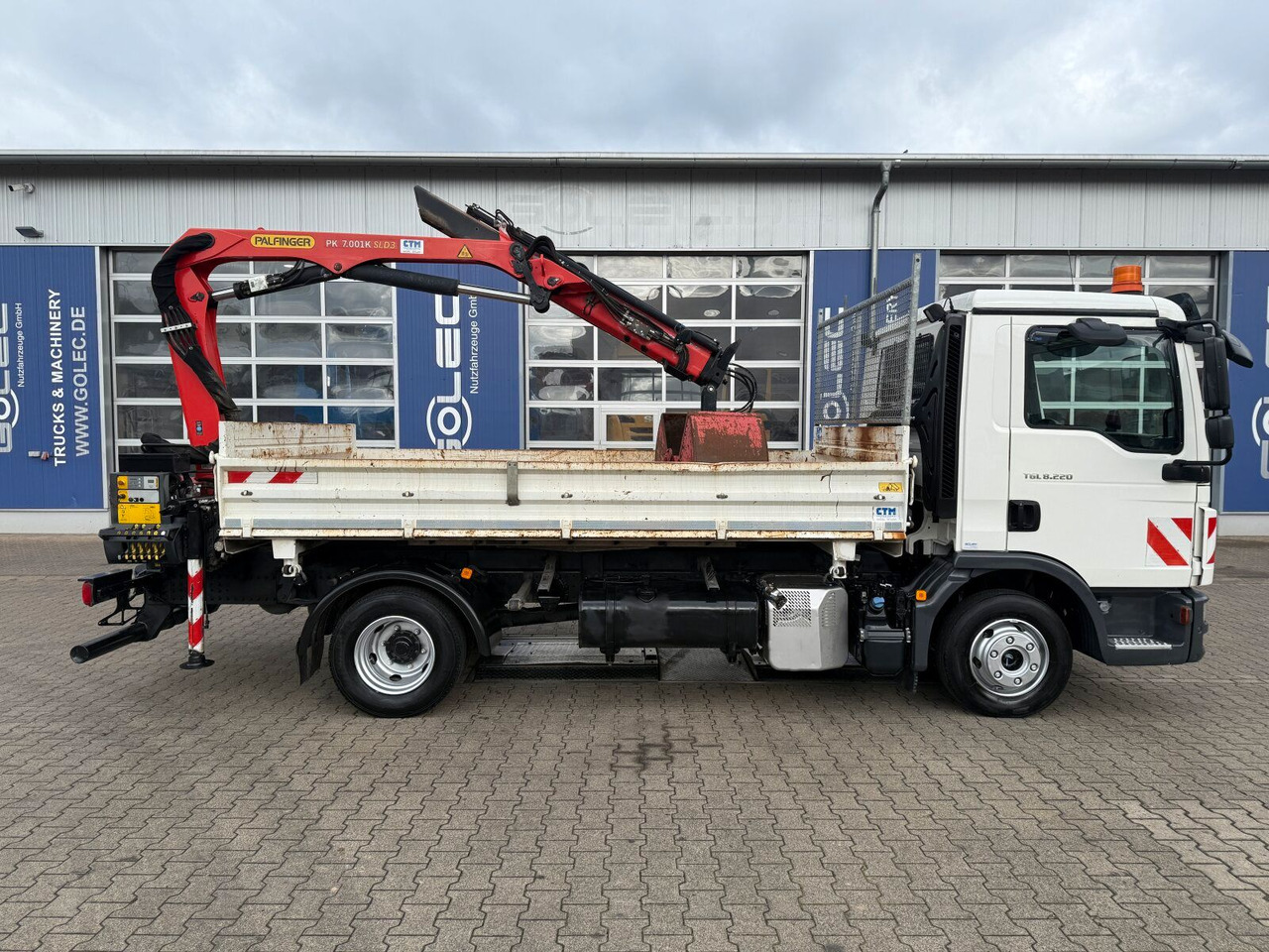 MAN TGL 8.220 4x2 Kipper Kran Palfinger 7.001-K A - Kamion sa dizalicom, Istovarivač: slika 2 MAN TGL 8.220 4x2 Kipper Kran Palfinger 7.001-K A - Kamion sa dizalicom, Istovarivač: slika 2
