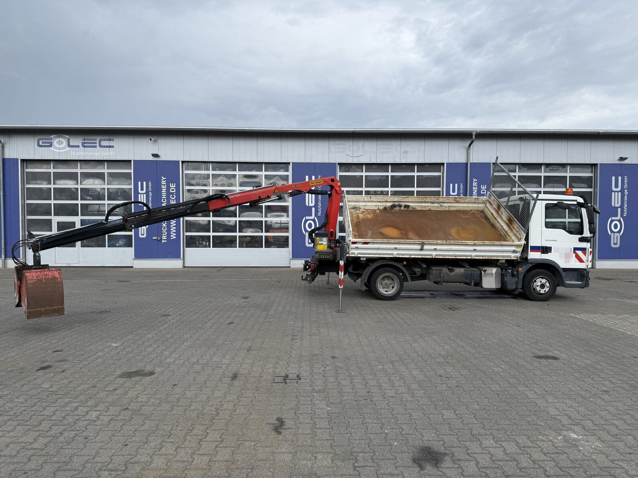 MAN TGL 8.220 4x2 Kipper Kran Palfinger 7.001-K A - Dostavno vozilo istovarivač: slika 4 MAN TGL 8.220 4x2 Kipper Kran Palfinger 7.001-K A - Dostavno vozilo istovarivač: slika 4