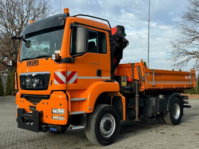 MAN TGS 18.360 4x4 Kipper Kran PALFINGER Winterd. - Istovarivač, Kamion sa dizalicom: slika 1 MAN TGS 18.360 4x4 Kipper Kran PALFINGER Winterd. - Istovarivač, Kamion sa dizalicom: slika 1