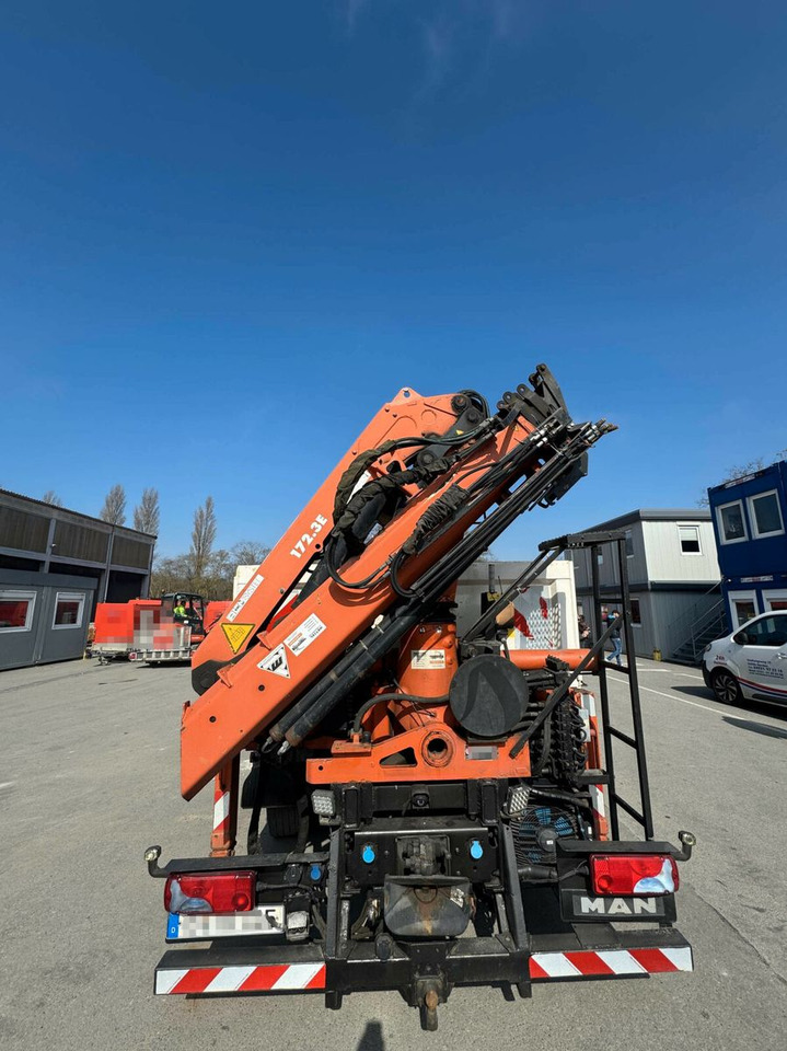 MAN TGS 26.400 6x2*4 Kipper Bordm. Kran ATLAS 172.3E - Istovarivač, Kamion sa dizalicom: slika 4 MAN TGS 26.400 6x2*4 Kipper Bordm. Kran ATLAS 172.3E - Istovarivač, Kamion sa dizalicom: slika 4