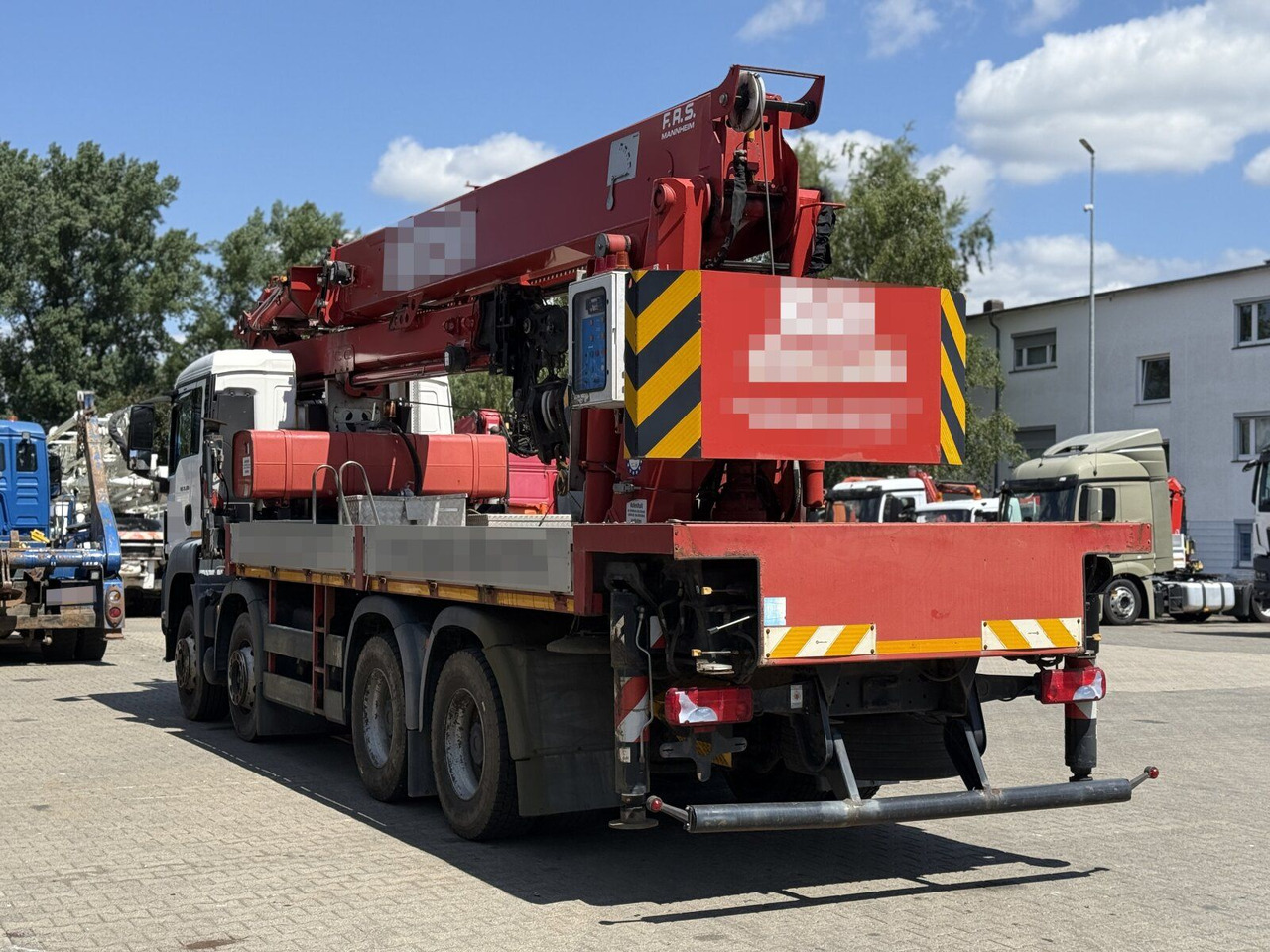MAN TGS 35.360 8X4 BB Dachdecker Kran bis 52 m - Kamion sa dizalicom: slika 5 MAN TGS 35.360 8X4 BB Dachdecker Kran bis 52 m - Kamion sa dizalicom: slika 5