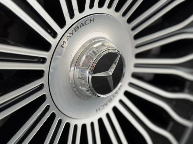 Maybach Mercedes Benz S680 Maybach V12 High-End -Paket - Limuzina: slika 3 Maybach Mercedes Benz S680 Maybach V12 High-End -Paket - Limuzina: slika 3
