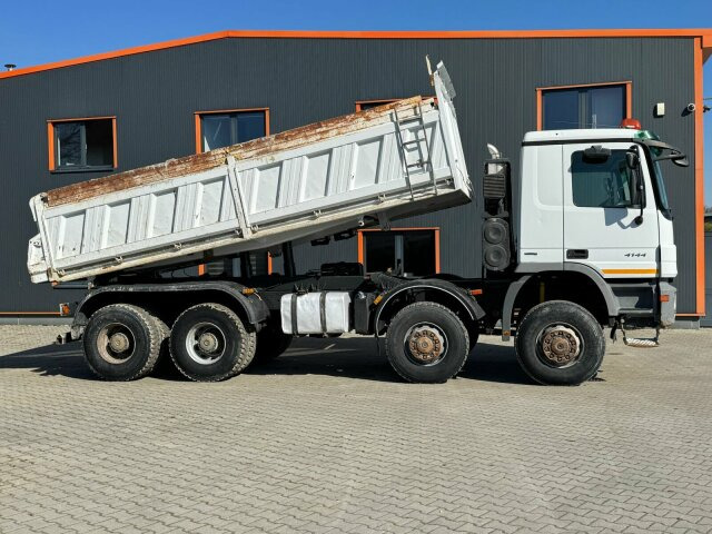 Istovarivač Mercedes-Benz ACTROS 4144 8x8 EURO4 DSK Meiller: slika 14