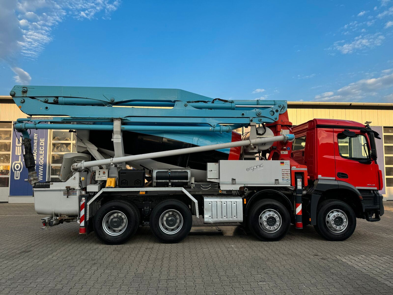 Mercedes-Benz AROCS 3243 8x4 Euro 6 Pumi Putzmeister TMM 24-3 - Mikser za beton: slika 4 Mercedes-Benz AROCS 3243 8x4 Euro 6 Pumi Putzmeister TMM 24-3 - Mikser za beton: slika 4