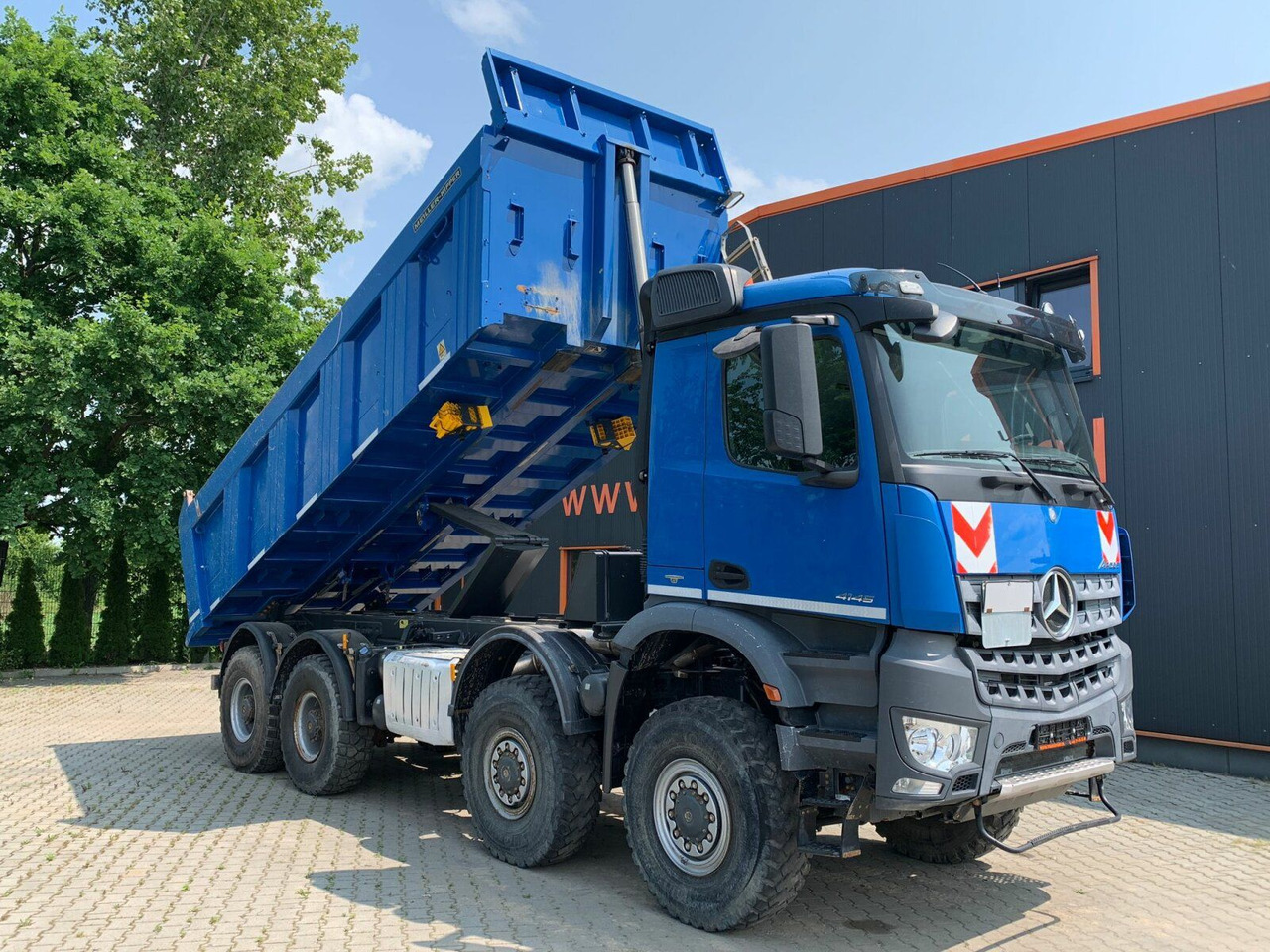 Mercedes-Benz AROCS 4145 8x8 EURO6 Muldenkipper TOP! - Istovarivač: slika 2 Mercedes-Benz AROCS 4145 8x8 EURO6 Muldenkipper TOP! - Istovarivač: slika 2