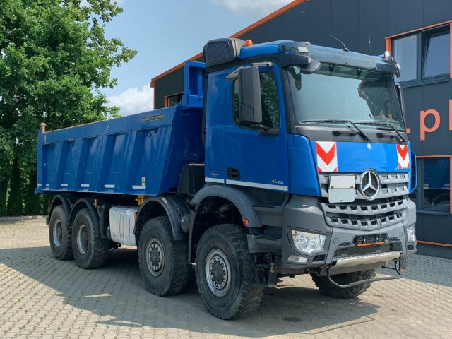 Mercedes-Benz AROCS 4145 8x8 EURO6 Muldenkipper TOP! - Istovarivač: slika 1 Mercedes-Benz AROCS 4145 8x8 EURO6 Muldenkipper TOP! - Istovarivač: slika 1