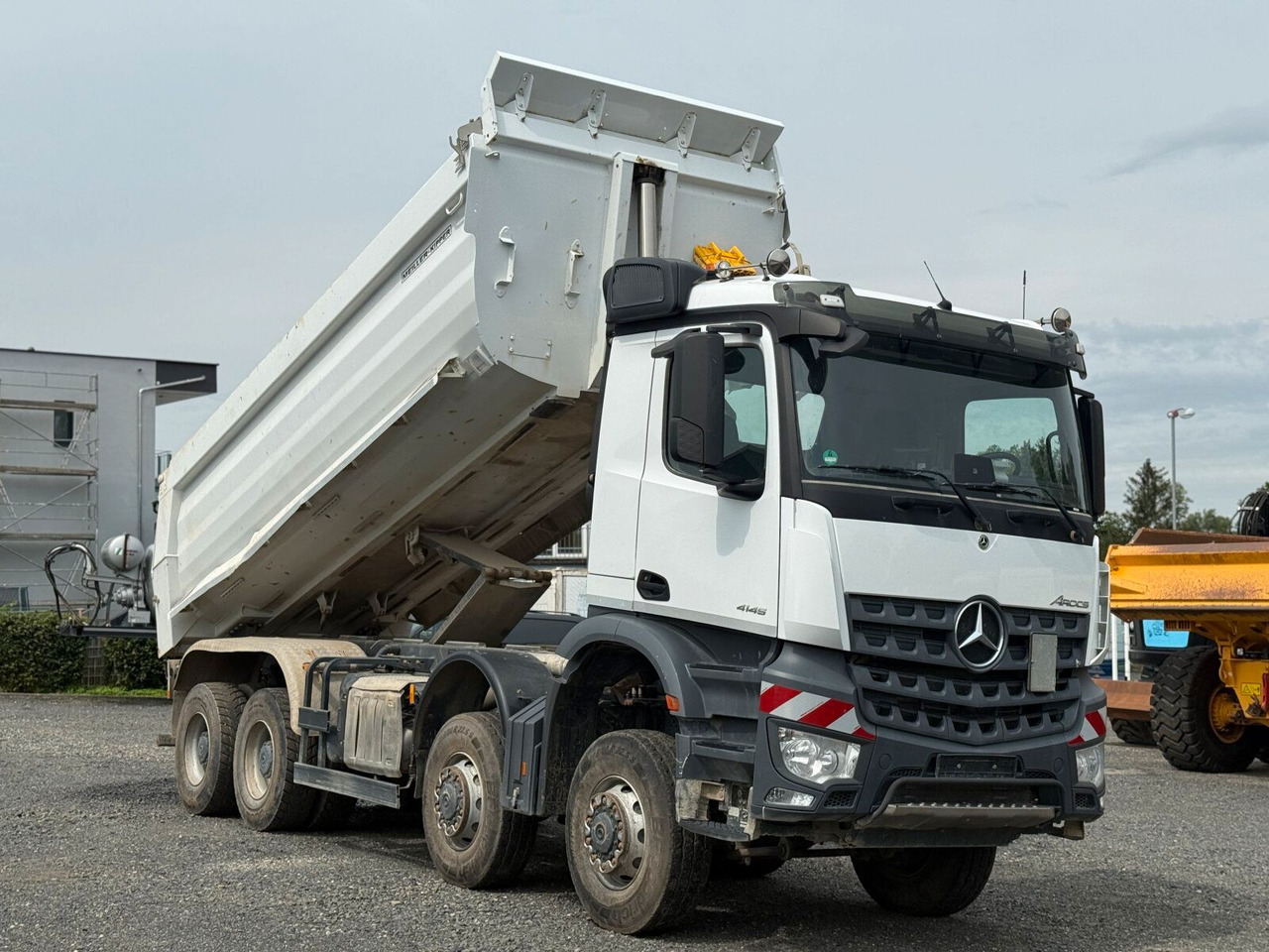 Mercedes-Benz AROCS 4145 8x8 Meiller Muldenkipper - Istovarivač: slika 2 Mercedes-Benz AROCS 4145 8x8 Meiller Muldenkipper - Istovarivač: slika 2