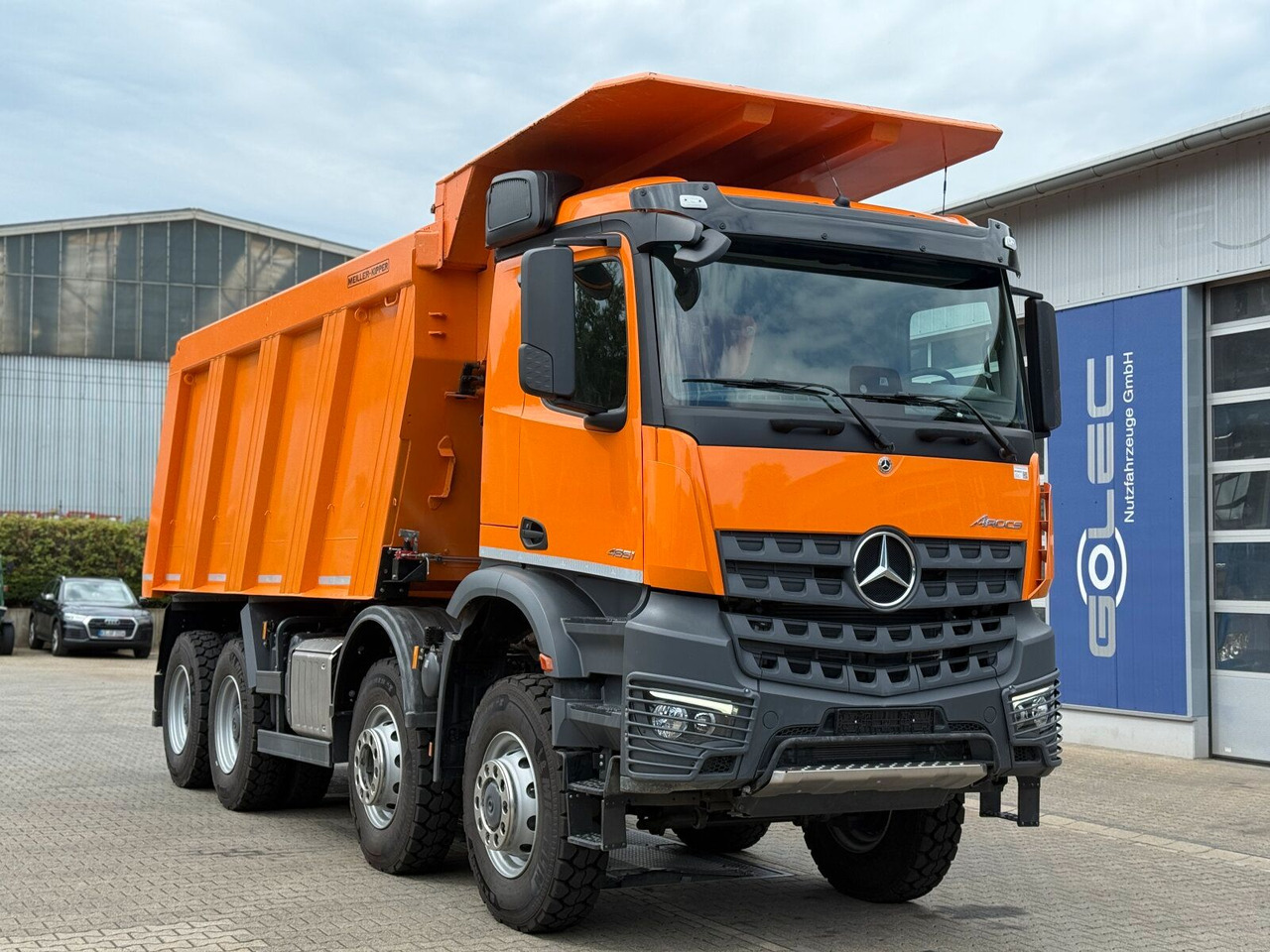 Mercedes-Benz AROCS 4851 8x6 Euro 6 Gesteinkipper MEILLER 25m³ - Istovarivač: slika 1 Mercedes-Benz AROCS 4851 8x6 Euro 6 Gesteinkipper MEILLER 25m³ - Istovarivač: slika 1